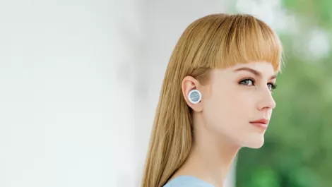 Dear ear